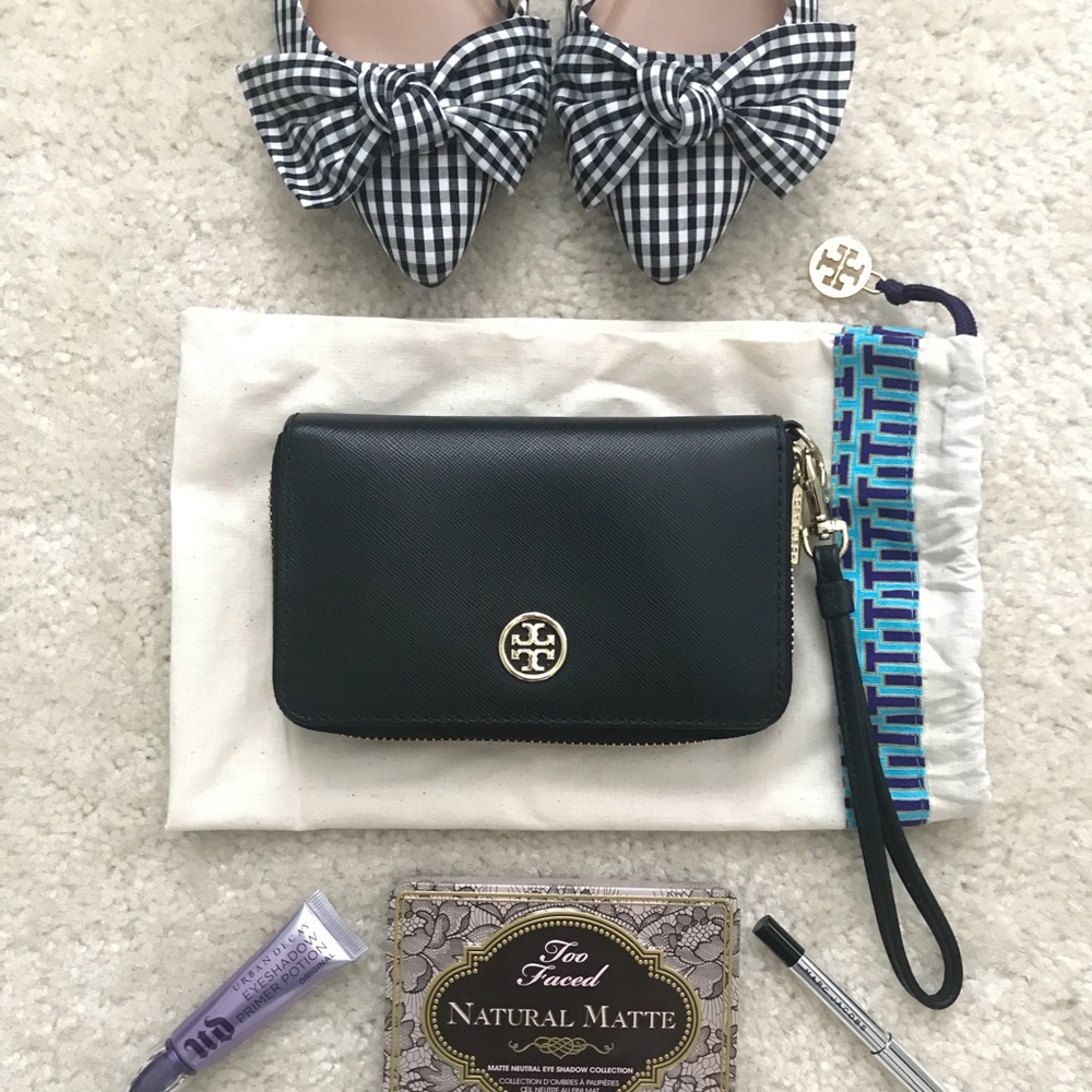 Tory Burch Robinson Wristlet